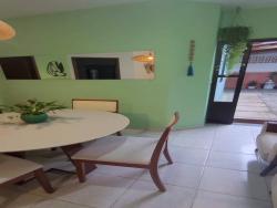 #101 - Casa em condomínio para Venda em Taubaté - SP