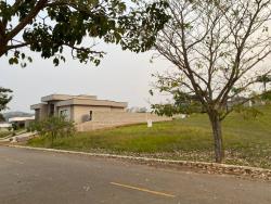 #127 - Terreno em condomínio para Venda em Taubaté - SP