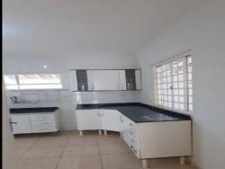 #191 - Casa em condomínio para Locação em Taubaté - SP