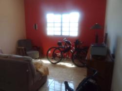 #205 - Casa para Venda em Taubaté - SP