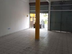#332 - Salão Comercial para Locação em Tremembé - SP