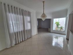 #336 - Casa para Venda em Taubaté - SP